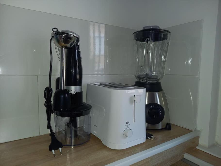 Cosy T2, Parking fermé, 2 Vélos, Wi-Fi Narbonne Kültér fotó